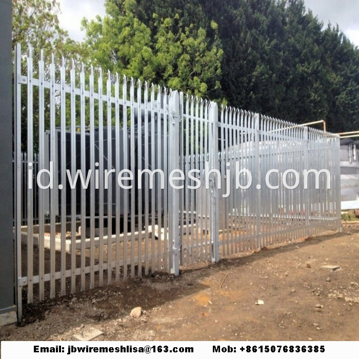 Galvanized And Powder Coated Steel Palisade Fence